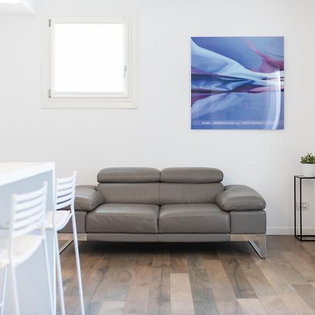 Santo Stefano Raro Rooms Collection Brindisi Bagian luar foto