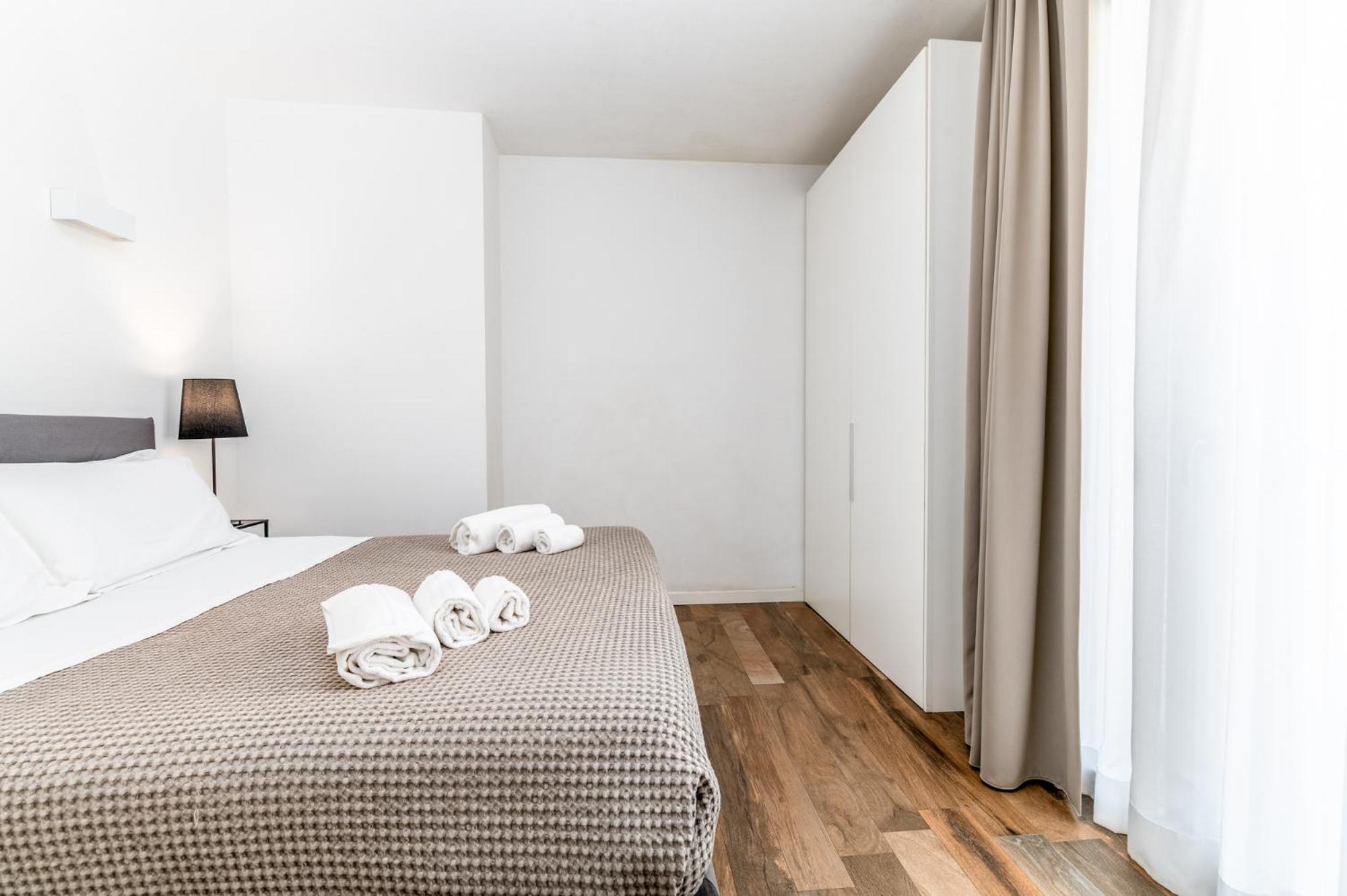 Santo Stefano Raro Rooms Collection Brindisi Bagian luar foto