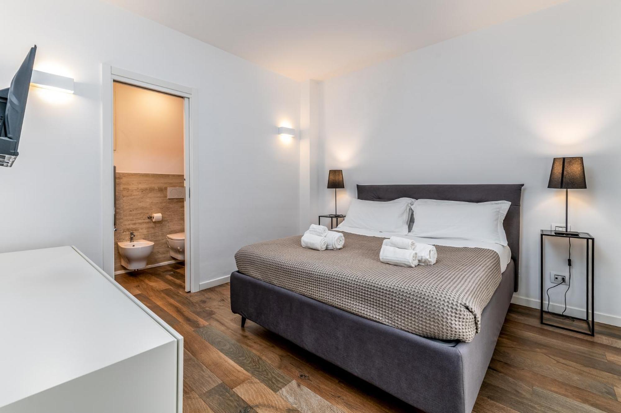 Santo Stefano Raro Rooms Collection Brindisi Bagian luar foto