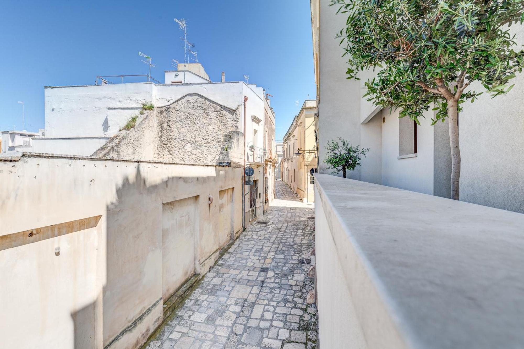Santo Stefano Raro Rooms Collection Brindisi Bagian luar foto